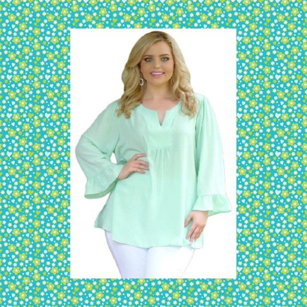 Light Mint Green Casual Plus Size Top